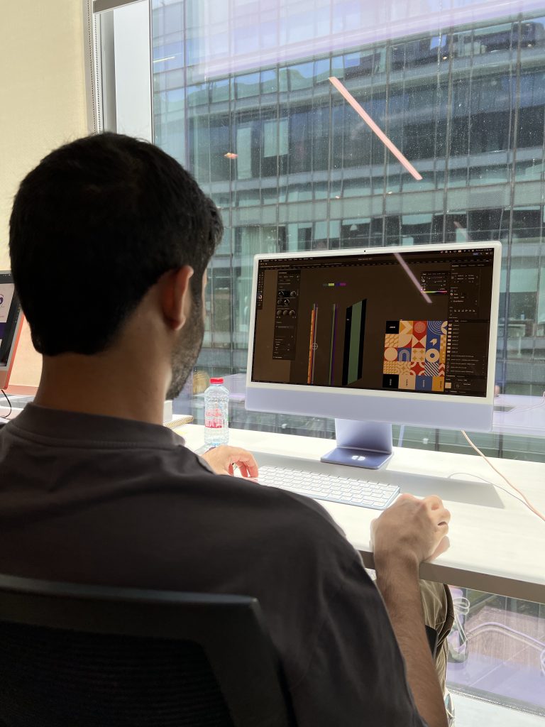 Brand Lounge Design Intern